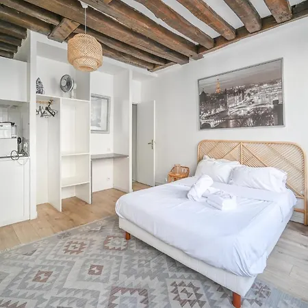 Appartamento Cléry 43 *